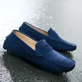 Mocassins classiques pour hommes en daim bleu marine avec semelle à picots confort - 38 / Bleu