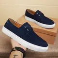 Premium marineblauwe heren loafers in suède met witte rubberen zool, casual leren schoenen - 38 / Casual Loafers (9155) / Blauw