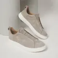 Scarpe slip-on in pelle scamosciata grigia da uomo con suola in gomma bianca - 38 / Sabbia (7006)