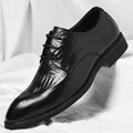 Scarpe classiche uomo in pelle nera con stampa coccodrillo e rifinitura traforata brogue - 38 / Scarpe Brogue Motivo Coccodrillo (22078) / Rialzo Invisibile 6cm / Nero