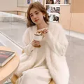 Elegante weiße Kunstpelzweste für Damen, mittellang, perfekt für Herbst und Winter - S / Oberteile / Weiß