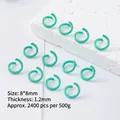 Primer plano de anillas abiertas verde menta de 1,2 mm para joyería de artesanía - 8mm / Verde azulado