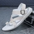 Sandalias romanas blancas para hombre con lazo en el dedo y hebilla ajustable moda - 40 / Estilo Romano de Anillo de Dedo (K2528) / Blanco