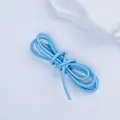 Nahaufnahme der 2,5mm hellblauen koreanischen Wachsschnur für DIY-Schmuck und Bastelarbeiten - Blau