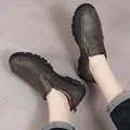 Mocassins pour hommes en cuir vert olive foncé avec semelle en caoutchouc durable - 39 / Vert Kaki