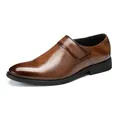 Klassischer brauner Leder-Business-Schuh mit polierter Oberfläche und Gummisohle - 38 / 3625 Stil / Braun