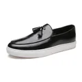 Zwarte herenloafers van imitatieleer met kwastjes en dikke witte zolen voor heren - 38 / Stijl 1800 / Zwart