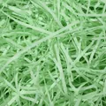 Vista macro di carta rafia triturata verde chiaro di qualità per confezioni regalo eleganti - 50g/Confezione (circa 3mm di larghezza) / Verde mela