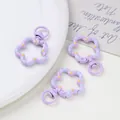 Cierre de resorte morado pintado a mano con forma de flor para llaveros artesanales - 1 Pieza (28x41mm) / Púrpura