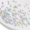 Cuentas de vidrio de acuarela facetadas de 4mm en colores pastel para DIY - 50 Piezas / Arcoíris oscuro