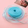 Irisierendes hellblaues Organzaband mit Wellenkante, 4 cm breit für DIY-Bögen - 1 Meter / Eismeerblau