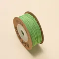 1 mm grasgroene katoendraad op spoel voor DIY sieradenweven, handvlechten en handwerk - Groen