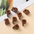 Cuentas de acrílico marrón con agujero grande letra P para hacer bisutería DIY - Letra P (Modelo A) / 10 Piezas/Paquete / Marrón