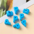 Cuentas de acrílico azul letra P con agujero grande para joyería DIY - Letra P (Modelo A) / 10 Piezas/Paquete / Azul