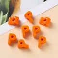 Cuentas de letra P de acrílico naranja brillante con agujeros para joyería DIY artesanal - Letra P (Modelo A) / 10 piezas / Naranja