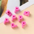 Cuentas de letra P de acrílico rosa con agujero grande para joyería DIY - Letra P (Modelo A) / 10 piezas / Rosa