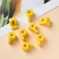 Cuentas de acrílico amarillo brillante con agujero grande, letra P, para hacer joyas - Letra P (Modelo A) / 10 piezas / Amarillo