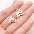 Macro view of gold-plated mermaid tail charms with pink enamel and rhinestones - 1 Piece (17x14x4mm) / Gold Pink Fish Tail (28115)