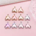 Colgantes marinos iridiscentes con diamantes para crear hermosas joyas hechas a mano - Cola de Sirena con Strass Mezcla de 8 Estilos Kit de 10 Unidades (SN1792) / Aurora Colores Mezclados
