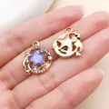 Pendentif étoile en nacre irisée avec strass et placage à l'or pour la création de bijoux DIY - Étoiles Scintillantes Fines / 1 Pièce (19x16x5mm) / KC Or Violet (28166)