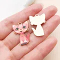 Close-up of pink cartoon cat enamel charms showing front and back for DIY jewelry. - Alloy Mechanical Cat (19129) / 1 Piece/Pack (26x17mm) / Pink