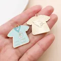 Hochwertige medizinische Peeling- und Adler-T-Shirt-Emaille-Anhänger für DIY-Schmuck - Krankenschwesternuniform Anhänger (23057)