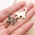 Cat shaped jewelry charms with leopard print and gold finish for DIY crafts - Enamel Printed Walking Leopard Cat (27755) / 1 Piece/Pack (22x20mm) / Gray
