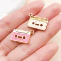 Breloques miniatures de cassettes vintage pour la fabrication de bijoux DIY créatifs - Cassette en Émail (27226) / 1 pièce (14x19mm) / Rose rosé