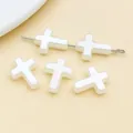 Cremeweiße Perlen in Kreuzform für DIY-Schmuckherstellung und Bastelzubehör Teile - 1 Stück (15x12mm)