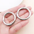 Silberne Zinklegierung Rundkarabiner für DIY Schlüsselanhänger und Taschen - Runder Federhaken (25832) / 1 Stück (Innendurchm. 25mm) / Silber
