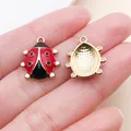 Roter und schwarzer Emaille-Marienkäfer-Anhänger für die DIY-Halsketten-Schmuckherstellung - Roter Marienkäfer (27003) / 1 Stück/Packung (17x14mm) / KC Gold Rot