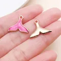 Coppia di ciondoli a coda di balena in smalto rosa e finitura dorata per creazione gioielli - 1 Pezzo/Confezione (18x15mm)