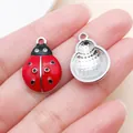 Handgehaltene rote Marienkäfer Anhänger aus Emaille für DIY-Schmuckherstellung - Roter Marienkäfer (27032) / 1 Stück/Packung (22x14mm) / Silber Basis Rot