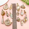 Surtido de colgantes de conchas de acrílico para joyería DIY con regla de medida - Juego de la Serie Océano Dorado Láser (SN1391) / Juego de 15 Estilos, 1 Pieza Cada Uno (Total 15 Piezas) / Dorado