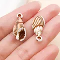 Pequeños colgantes de concha de acrílico con rayas marrones para crear bisutería - Caracola de Simulación (27378) / 1 Pieza/Paquete (23x10mm) / Marrón