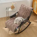 Dickes braunes Flanellkissen für Schaukelstühle mit weich gesteppter Textur für Heimbüros - 55*180cm / Kaffeebraun