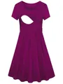 Vue détaillée de la robe de maternité violette à manches courtes avec un col rond - S / Robes / Fuchsia