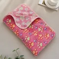 Weiche rosa Haustierdecke mit einem lebhaften, farbenfrohen Pfotenabdruck-Design - Pfotenabdruck Rot / 40*60cm