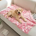 Manta rosa suave para mascotas con patrón de estrellas blancas para perros y gatos - Estrellas rojas