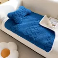Couverture en peluche bleue pour animaux avec coussin en forme d'os assorti - Bleu
