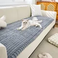 Coussin de canapé en peluche grise, matériau chaud et épais, design antidérapant maison - Gris clair