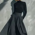 Elegantes Damen-Set mit schwarzem Rollkragenoberteil und anthrazitfarbener Palazzohose - S / Oberteil Und Unterteil / Schwarz/Dunkelgrau