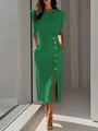 Ensemble élégant vert avec haut sans manches et jupe midi à boutons dorés et fente - Verdoyant