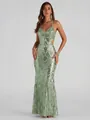 Elegantes, salbeigrünes Pailletten-Abendkleid mit tiefem V-Ausschnitt und Taillenausschnitten - S / Kleider / Hellgrün