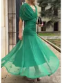Elegante smaragdgroene maxi-jurk met gerimpeld lijfje, vlindermouwen en voering - Groen