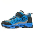 Blauwe en grijze hoge winterwandelschoenen voor tieners met warme voering van imitatiebont - Koningsblauw (Pluche)