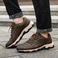 Robuuste bruine lederen outdoor wandelschoenen voor heren met duurzame antislipzool - 39 / Donkerbruin