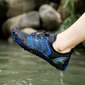 Scarpe da acqua blu e nere traspiranti per nuoto, escursionismo e spiaggia all'aperto - 35 / Scarpe da Scoglio Outdoor (DQ-1722) / Blu nero
