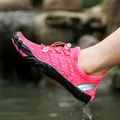 Scarpa da scoglio rosa traspirante per esterno con suola antiscivolo e sistema di lacci rapidi - Rosso rosa