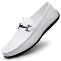 Mocasines blancos elegantes para hombre con cuero texturizado y hebilla de metal - 38 / Blanco